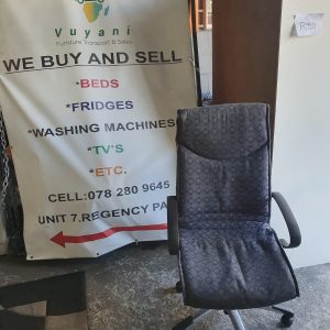 www.vuyanitrans.co.za/product/black-office-chair