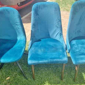 www.vuyanitrans.co.za/products/ blue-suede-dining-chairs