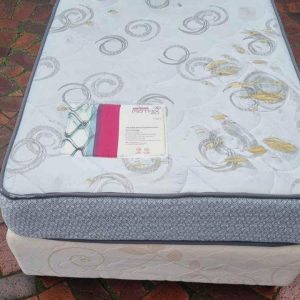 www.vuyanitrans.co.za/products/single-base-and-mattress