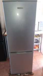 wwwvuyanitrans.co.za/products/defy-fridge-freezer-silver