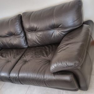 www.vuyanitrans.co.za/product/grafton-everest-leather-couch