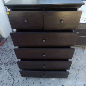 www.vuyanitrans.co.za/product/elegant-chest-of-drawers